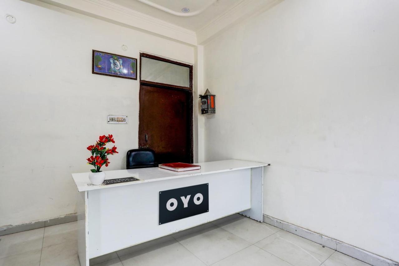 Hotel O Thirty Inns نويدا المظهر الخارجي الصورة