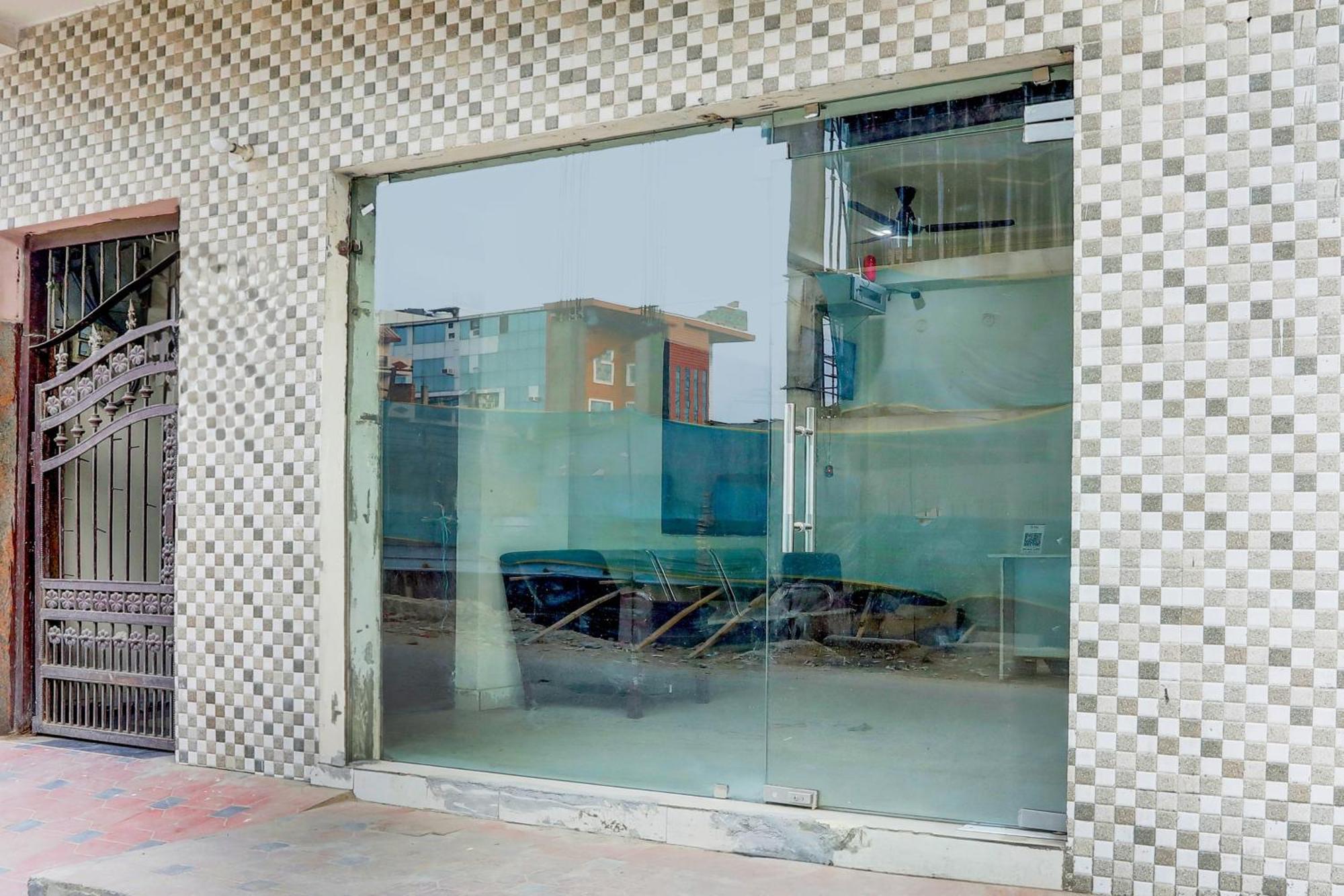 Hotel O Thirty Inns نويدا المظهر الخارجي الصورة