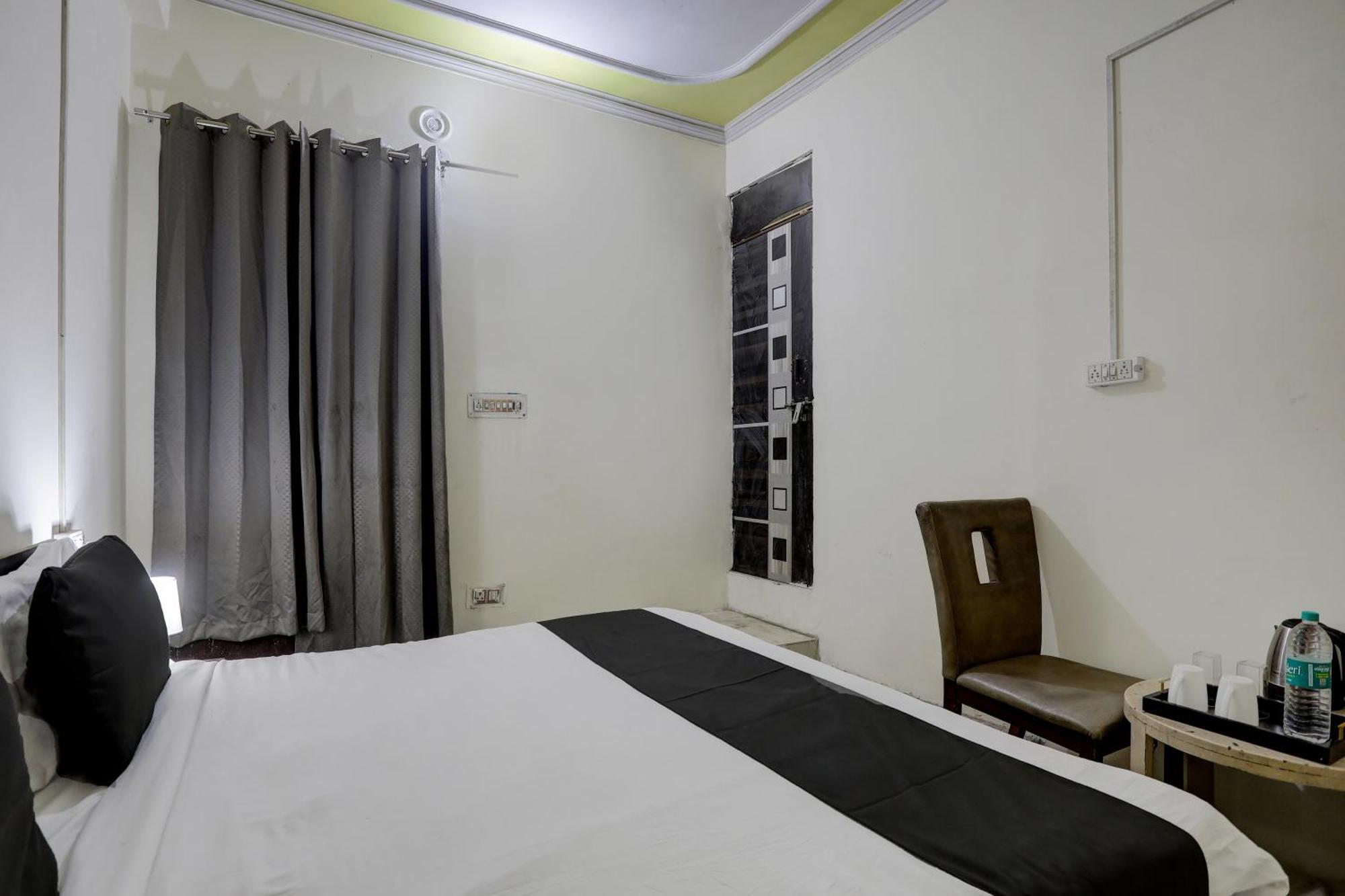 Hotel O Thirty Inns نويدا المظهر الخارجي الصورة